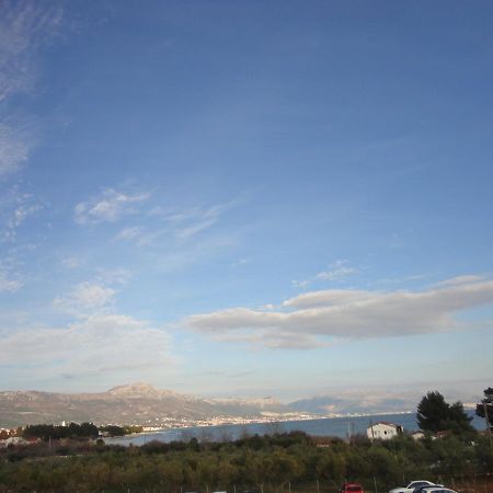 Apartman Bozic Apartment Kaštel Štafilić Екстериор снимка