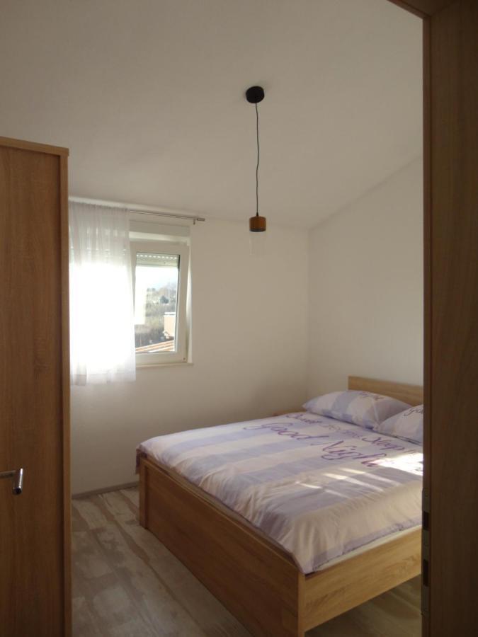 Apartman Bozic Apartment Kaštel Štafilić Екстериор снимка